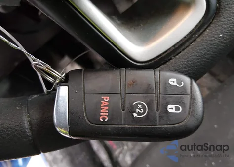 2020 Jeep Renegade Jeepster 4X4 z USA, uszkodzony, nr VIN ZACNJBAB9LPM06143